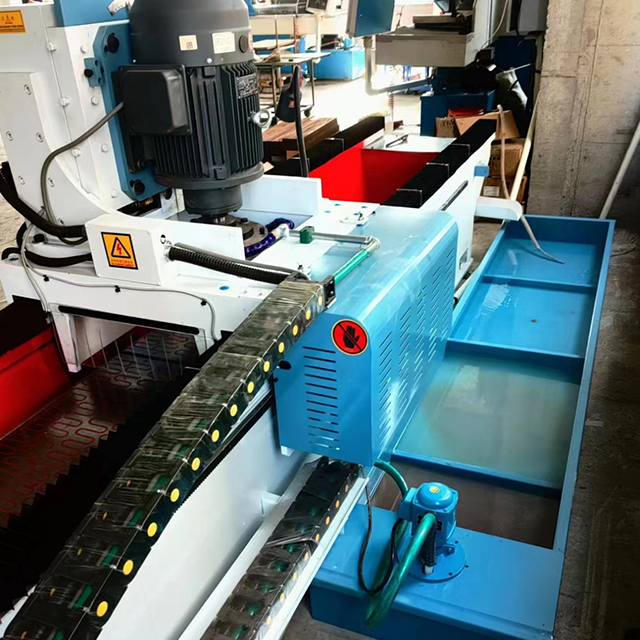 Salfador de cuchillo de precisión CNC de 6200 mm para madera contrachapada